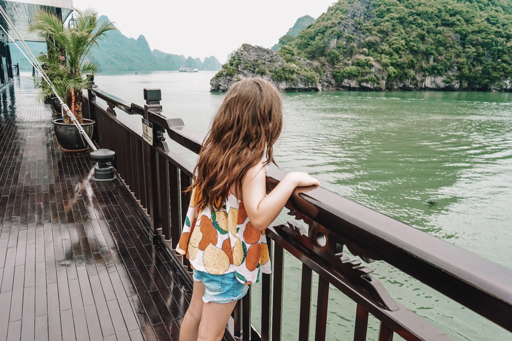 Set Sail Along Halong Bay in Luxury With Genesis Regal Cruise